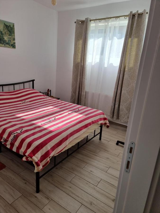 Ferienwohnung New Bucuresti Relax Flat - Apartament Relaxare - 4 People Exterior foto
